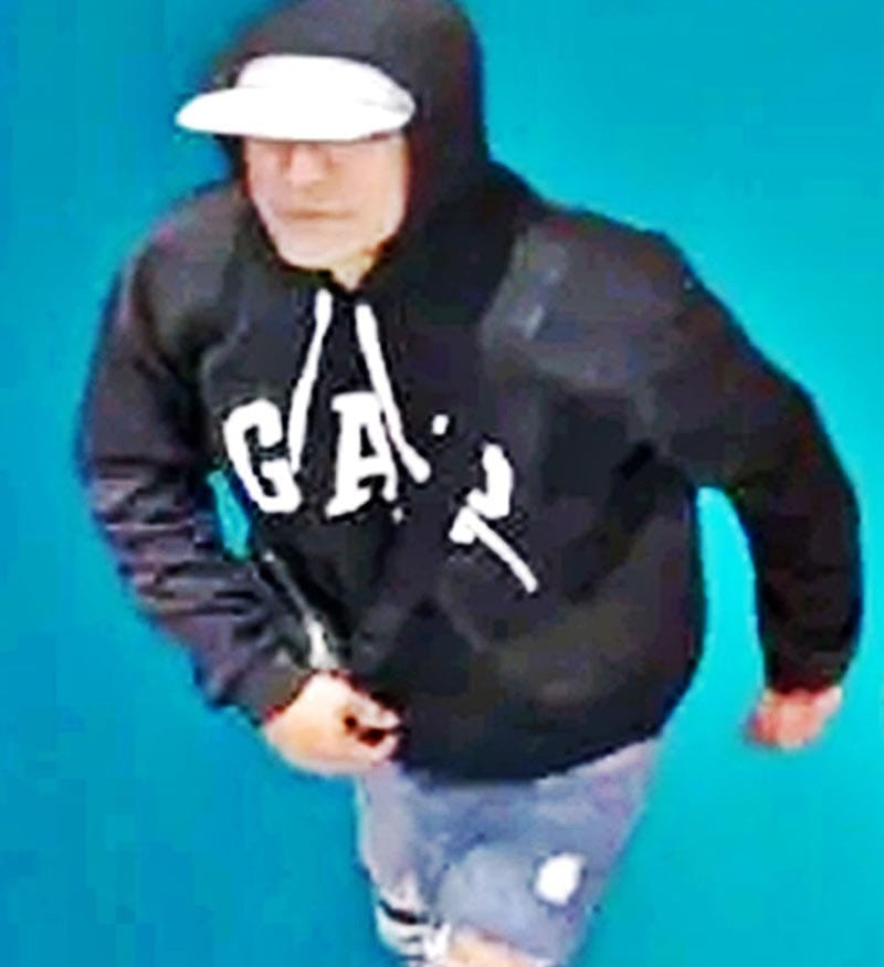 ¡COMERCIANTES ALERTAN POR ‘RATOTA’ QUE ANDA ARMADO Y ES PELIGROSO!