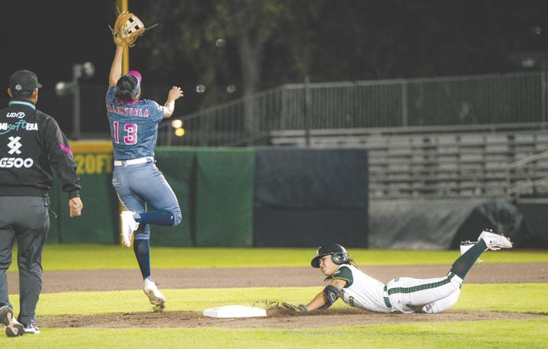 ¡LIMPIAN A BRAVAS! - EL ÁGUILA
