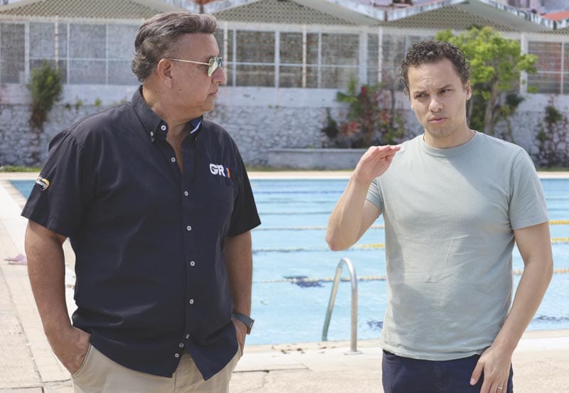 ¡HASTA CON LUPA! - REVISAN “LEYES DE REFORMA”