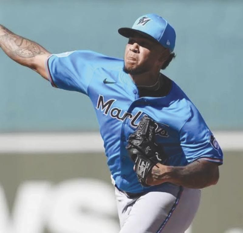 ¡VENEZOLANO LUARBERT ARIAS LLEGA AL ÁGUILA!