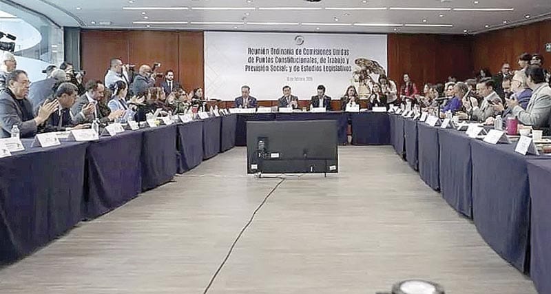 ¡AVANZA EN EL SENADO DICTAMEN DE JORNADA LABORAL DE 40 HORAS!