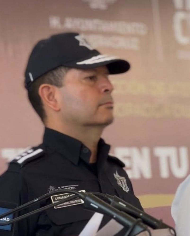 ¡LE PONEN UNA PISTOLA EN EL PECHO PARA ASALTAR A CUENTAHABIENTE!