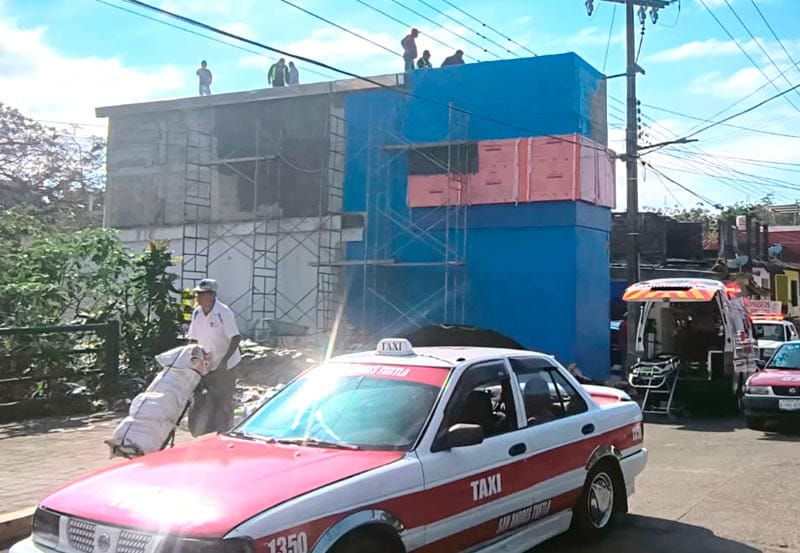 ¡MUERE OBRERO ELECTROCUTADO EN SAN ANDRÉS TUXTLA!