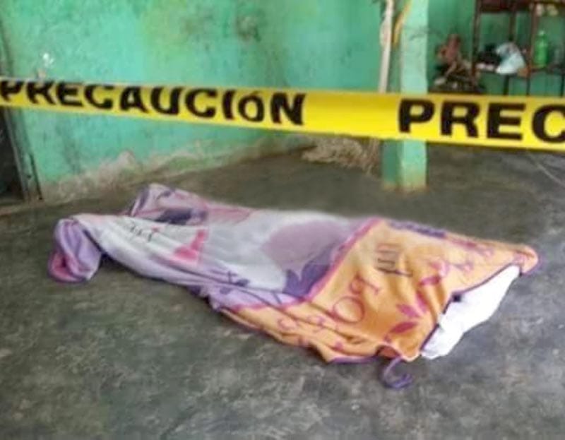¡ELIZABETH ASESINADA A PUÑALADAS POR SU PAREJA!