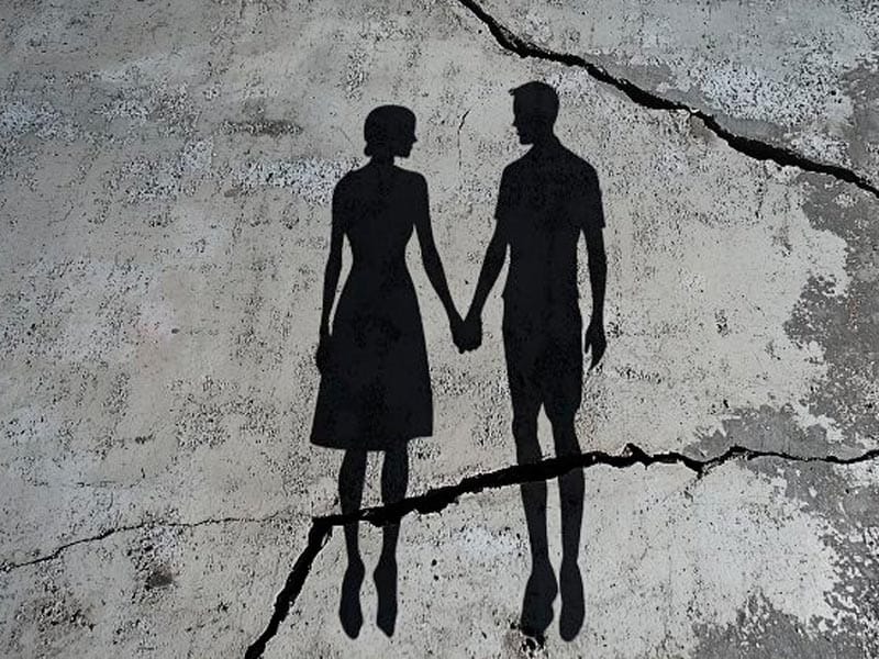 ¡HAY MENOS MATRIMONIOS Y MÁS UNIÓN LIBRE!