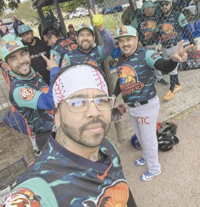 ¡PANZERS, POLLOS Y BÚHOS SALEN AIROSOS!