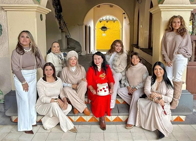 FESTEJANDO A SANDRA LINDO SIMONÍN