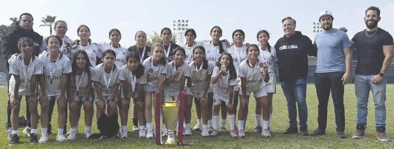 ¡CÓRDOBA SE CORONA EN EL FÚTBOL FEMENIL!