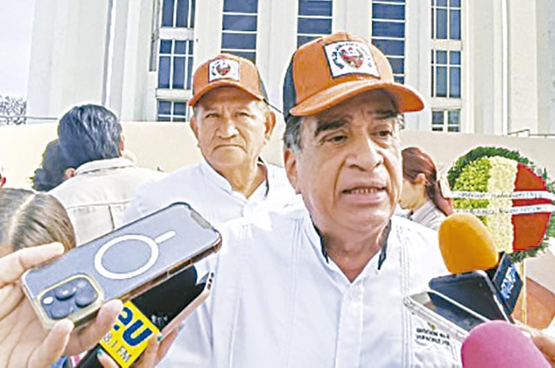 ¡DESABASTO EN HOSPITALES DE PEMEX! - NO TIENEN NI CURITAS...