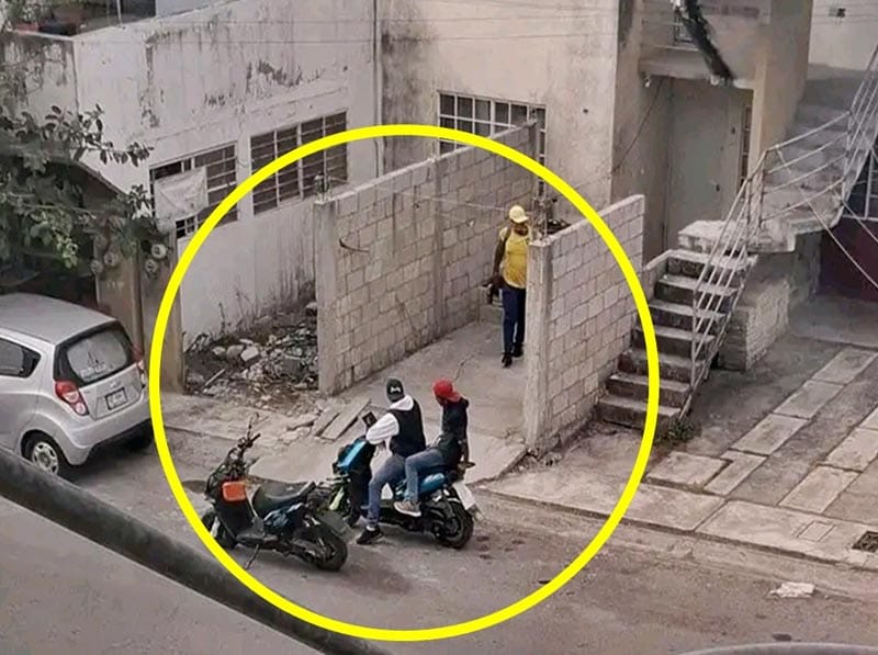 ¡ALERTAN POR LADRONES EN MOTOS ROBAN CASAS EN EL FRACCIONAMIENTO BOSQUES Y LOMAS 4!