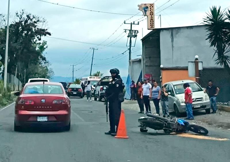 ¡JOVENCITAS HERIDAS POR MOTOCICLETAZO EN COSCOMATEPEC!