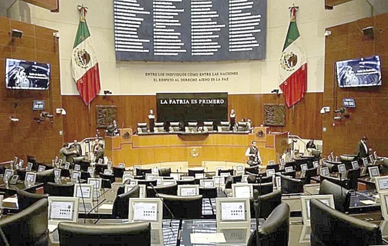 ¡AVALAN EL TOPE A LAS 'PENSIONES DORADAS'! -ENTRE PROTESTAS POR RETROACTIVIDAD