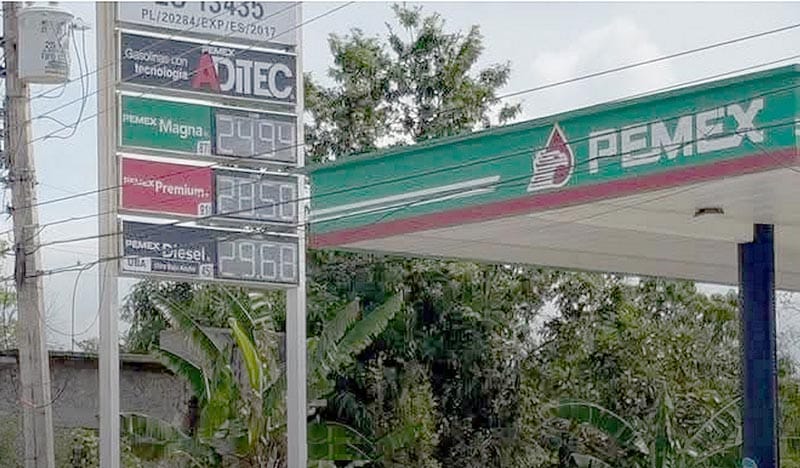 ¡PONEN TOPE A DIÉSEL DE $28.50 POR LITRO! - ACEPTAN GASOLINEROS