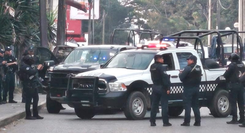 ¡TIROTEAN AL EX ALCALDE! - NAHUM ALVAREZ SALIO ILESO CUANDO SUS ESCOLTAS REPELIERON AL ATAQUE ARMADO