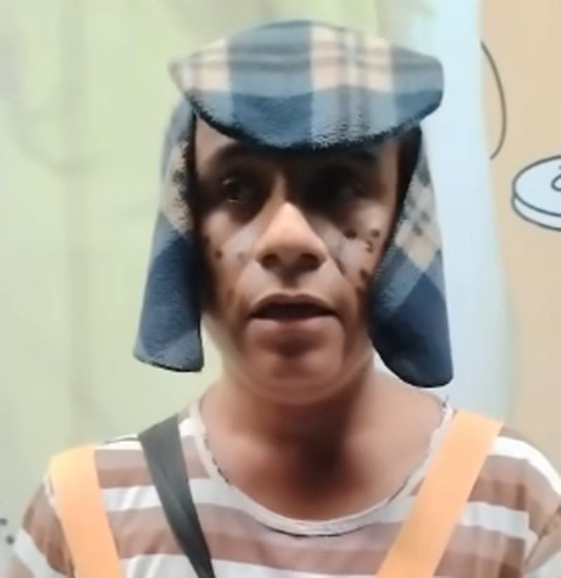 ¡SE DEFIENDE EL CHAVO DEL OXXO!