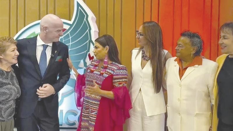 ¡FELIZ INFANTINO DONDE “SE INVENTÓ EL FÚTBOL HACE 3 MIL AÑOS”!