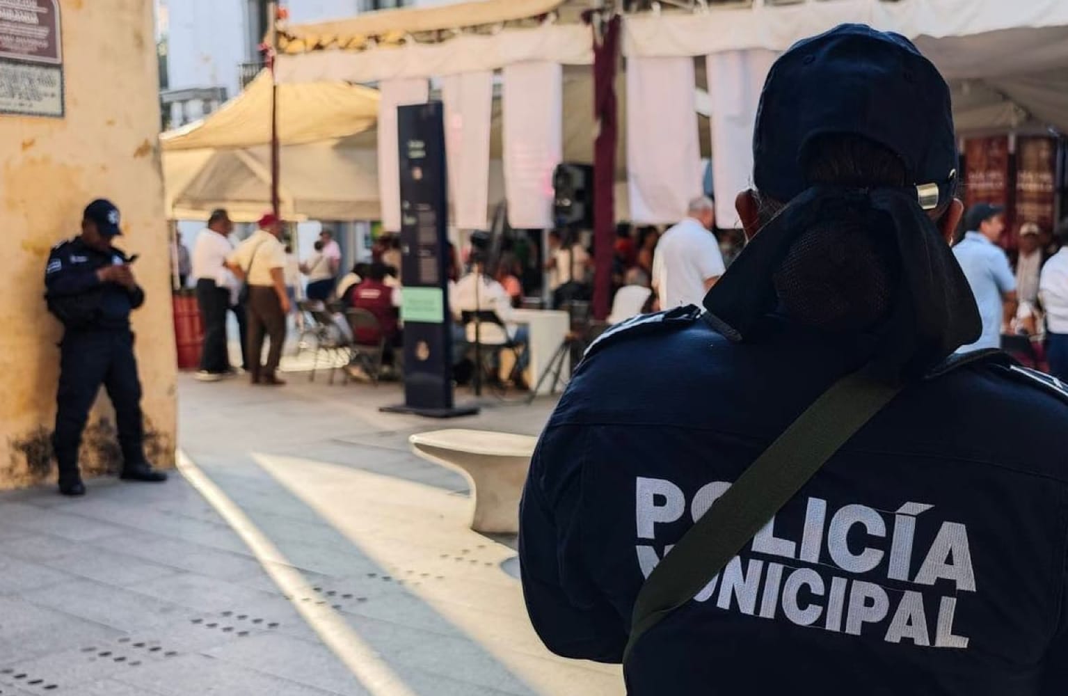 ¡SEÑORA AGREDIÓ A PROMOTOR PORQUE LE CANCELARON PRÉSTAMO DE COMPARTAMOS!