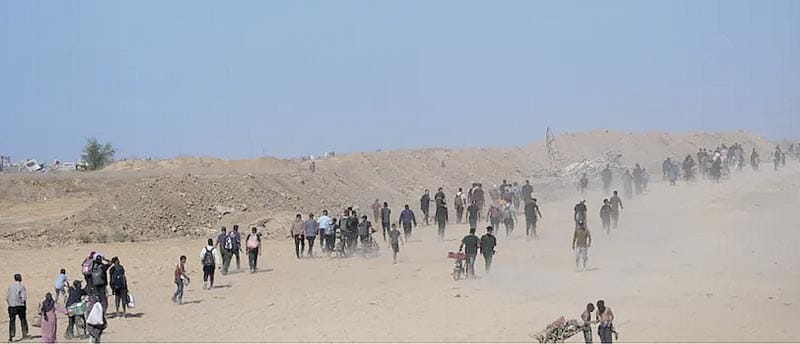 ¡EVACÚAN A 121 MEXICANOS DE MEDIO ORIENTE!