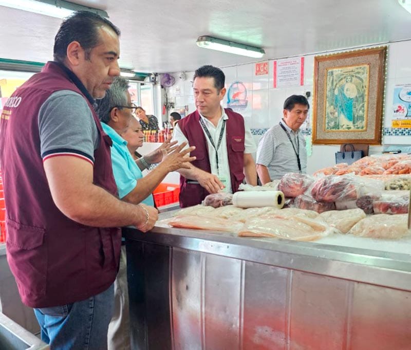 ¡LE JALAN OREJAS A LOCATARIOS!