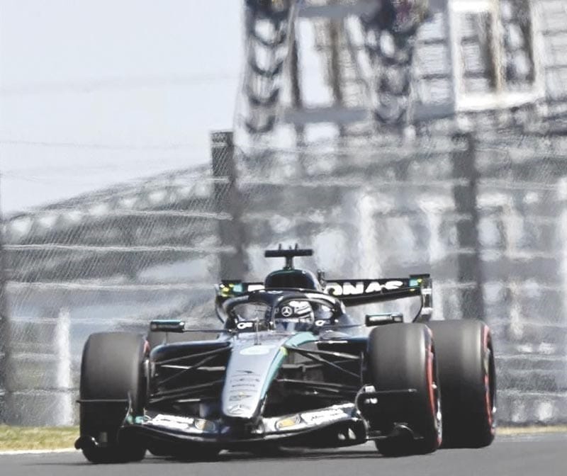 ¡DOMINA MERCEDES PRIMERA SESIÓN DE ENTRENAMIENTO EN JAPÓN!