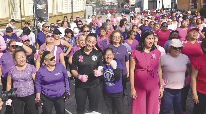 ¡MÁS DE 350 MUJERES SE UNEN AL “BOXEO FITNESS POR LA IGUALDAD”!