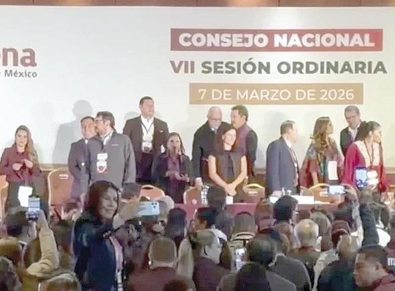 ¡NIEGAN MORENISTAS QUE REFORMA IGNORE 'DINERO SUCIO'!