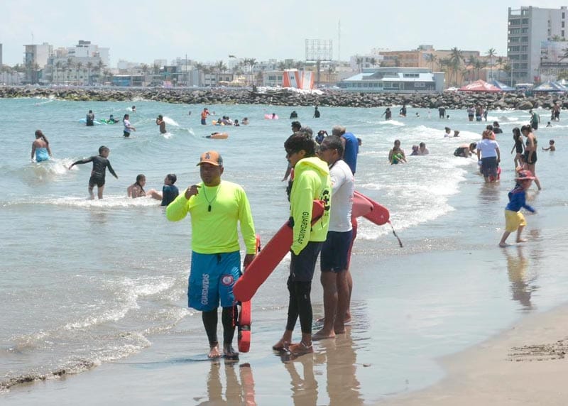 ¡Y LLEGAN TURISTAS!