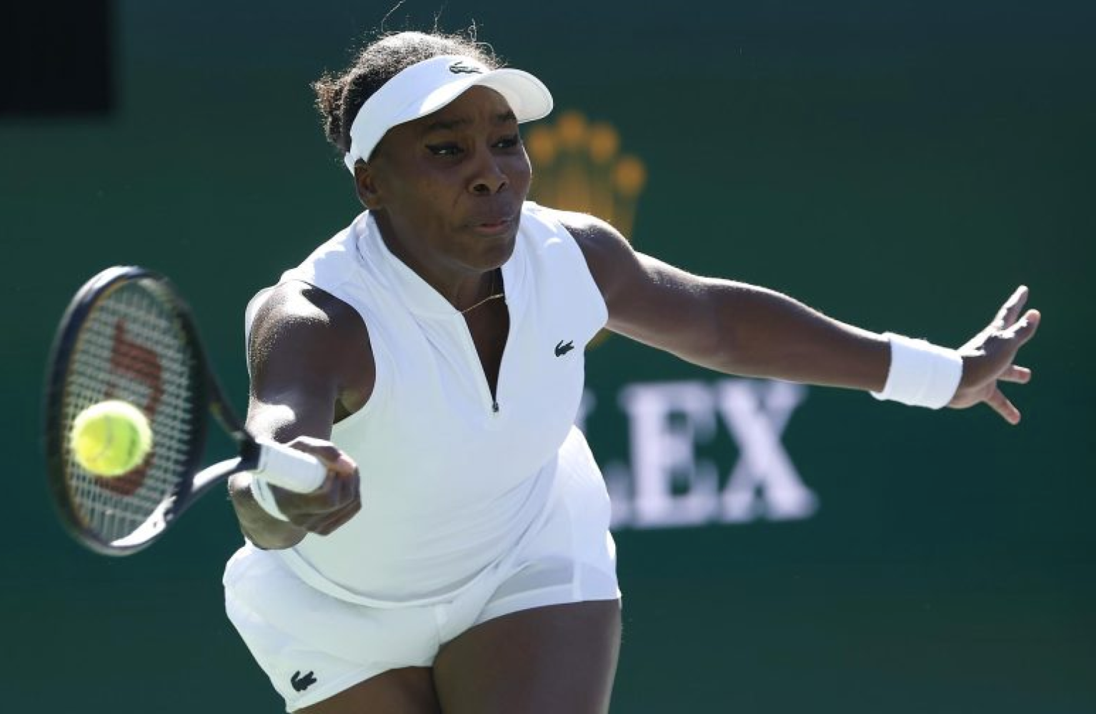 ¡VENUS WILLIAMS CAE EN PRIMERA EN SU REGRESO A INDIAN WELLS!