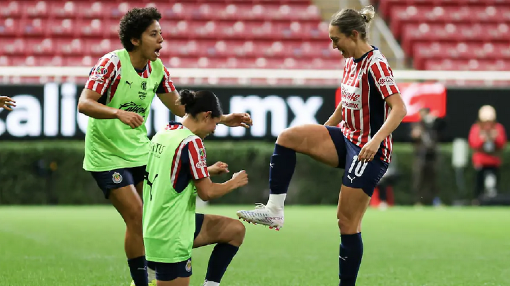 ¡CHIVAS SE LLEVÓ EL CLÁSICO FEMENIL!