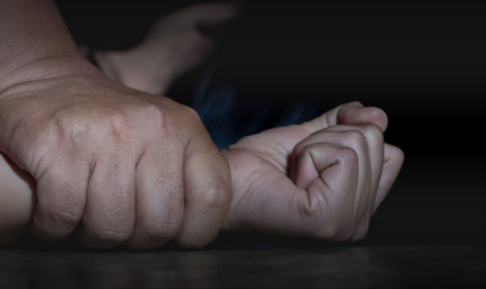 ¡MUJER DE TEXAS SENTENCIADA A 25 AÑOS DE PRISIÓN POR VIOLAR A UN MENOR EN VERACRUZ!