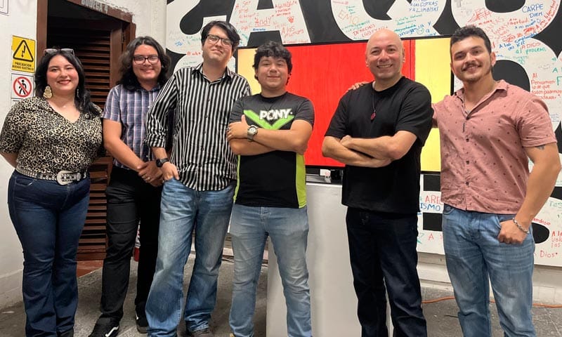 PRESENTAN CORTOMETRAJE ´LEXANDER Y JHONATAN´