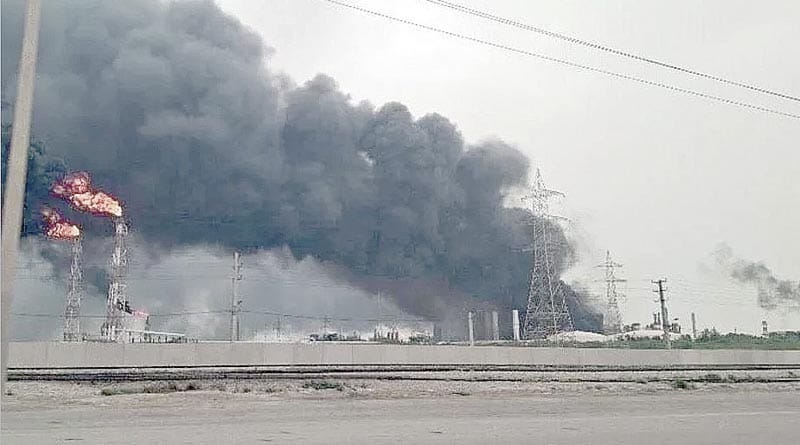 ¡BOMBARDEAN PLANTA NUCLEAR Y ZONA PETROQUÍMICA DE IRÁN!