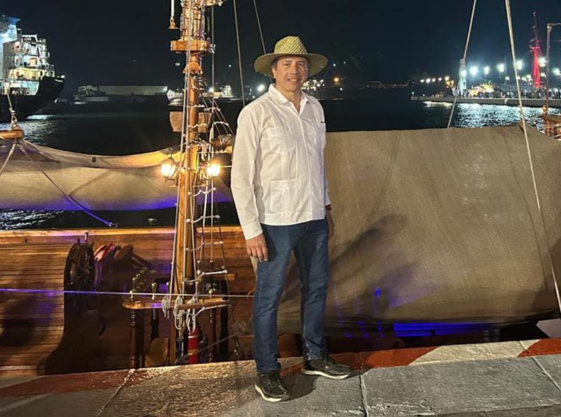 ¡RE-APARECE CUI! - AY NANITAS