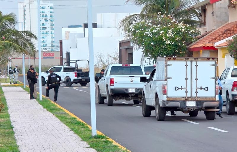 ¡ARMA SU PANCHOTE Y NADA ENCONTRARON EN CATEO EN COSTA DE ORO!