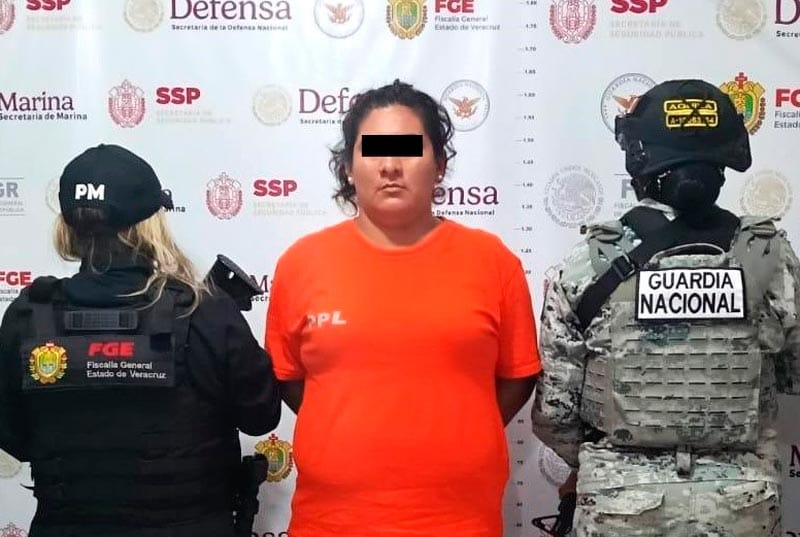 ¡DETIENEN A MUJER POR ASESINAR A DOS PRESTAMISTAS Y UN PROFESOR!