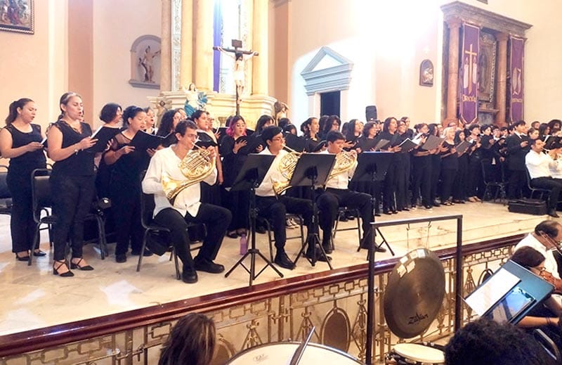 CATEDRAL RECIBE A ORQUESTA ´DANIEL AYALA´ Y CORO DE LA EMBA