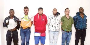 CAPTURAN 6 COLOMBIANOS
