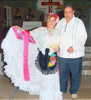 ¡BODAS DE ESMERALDA! -55 años de matrimonio de Virgilio y Rosita