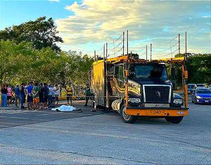 ¡“EL CACHETES” EL MOTOCICLISTA QUE MURIÓ AL IMPACTARSE CON LA NODRIZA!