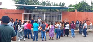 ¡TELESECUNDARIA SIN DIRECTOR, SIN TRES MAESTROS Y SIN INTENDENTE!