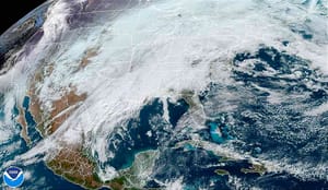 ¡NIEBLAS, CALOR Y DEL SURESTE!