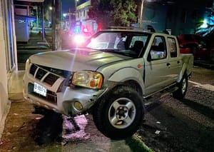 ¡ENCONTRONAZO EN EL REFORMA! -AUTOMÓVIL VS CAMIONETA