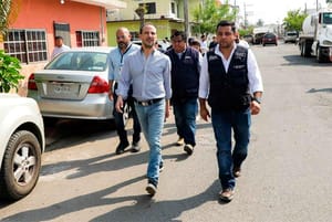 ¡LE METE UNÁNUE A BOCA!