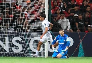 ¡RIDÍCULO Y FRACASO DEL TOLUCA EN LA CONCACHAMPIONS! - Monterrey Avanza a Octavos