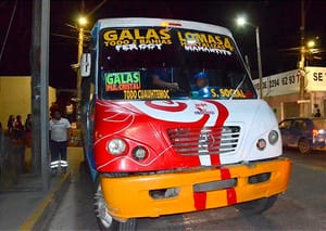 ¡CHOFER DE URBANO ATROPELLA A UNA SEÑORA! -El Chofer Argumentó Que la Señora Cruzó en un Punto Ciego