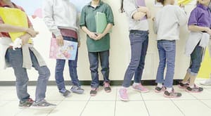 ¡FUERON MAL EXAMINADOS HOGARES DE ACOGIDA PARA NIÑOS MIGRANTES EN LOS EU!