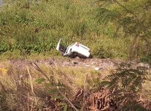 ¡SALE VOLANDO Y ATERRIZA EN UNA LAGUNA! - |Y AHÍ LO DEJO ABANDONADO