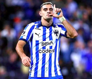 ¡RAYADOS ES EL LÍDER ABSOLUTO EN LA LIGA MX! - *El América se queda en el segundo puesto