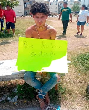 ¡LO TUVIERON QUE AMARRAR! - SE LES PUSO BÉLICO *YA SE IBA CON LA PUERTA