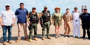 ¡CIERRAN SEIS PLAYAS DE ALVARADO PARA EVITAR SUSTOS A LOS BAÑISTAS!